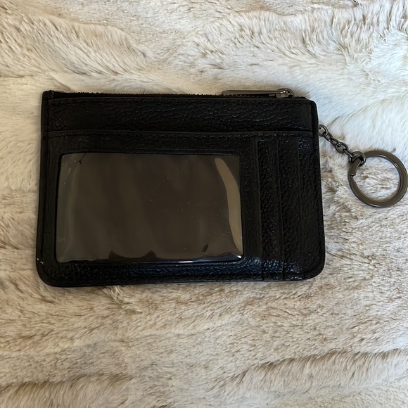 Michael Kors Keychain Wallet - Picture 2 of 5